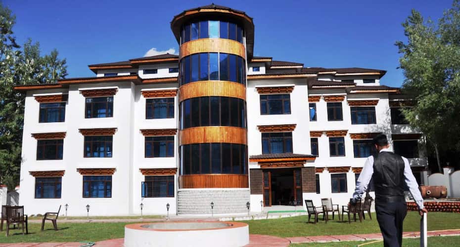Hotel The Highland Mountain Resort And Spa, Kargil 1